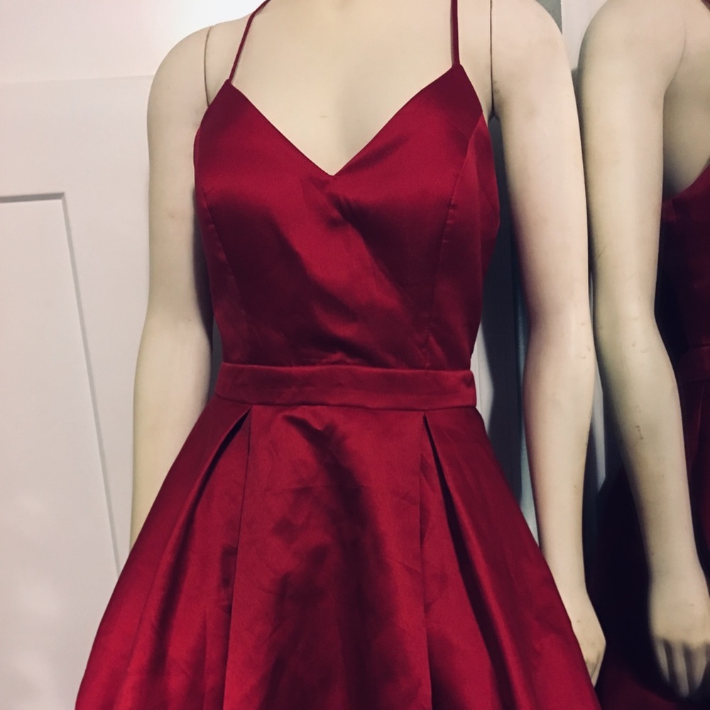 Red party dress